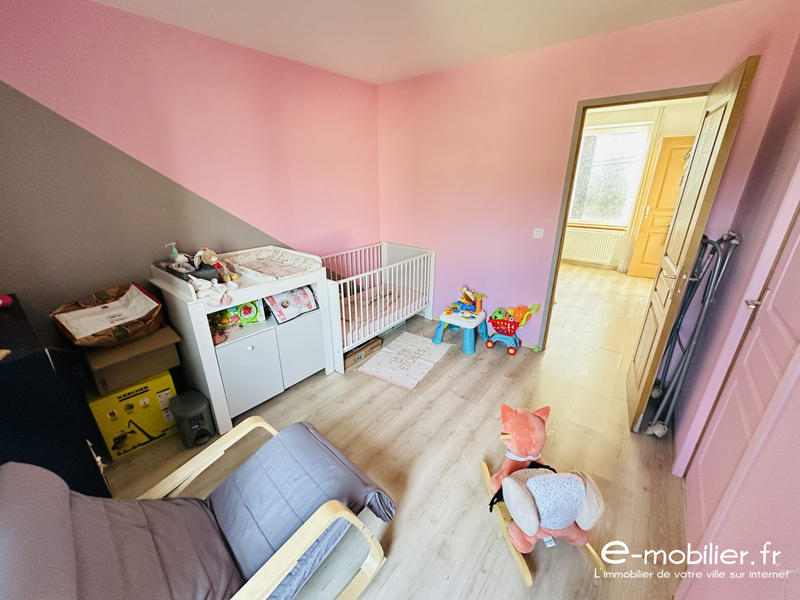 Maison - 90 m² - 4 pièces