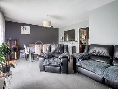 Maison - 82 m² - 4 pièces