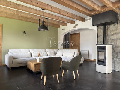 Maison - 287 m² - 7 pièces