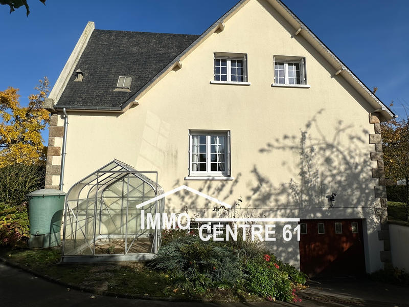 Maison - 163 m² - 5 pièces