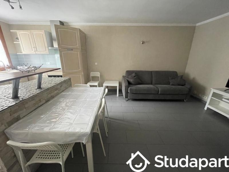 Maison - 70 m² - 3 pièces