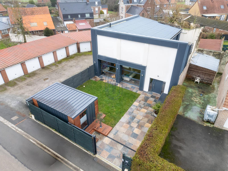 Maison - 190 m² - 5 pièces