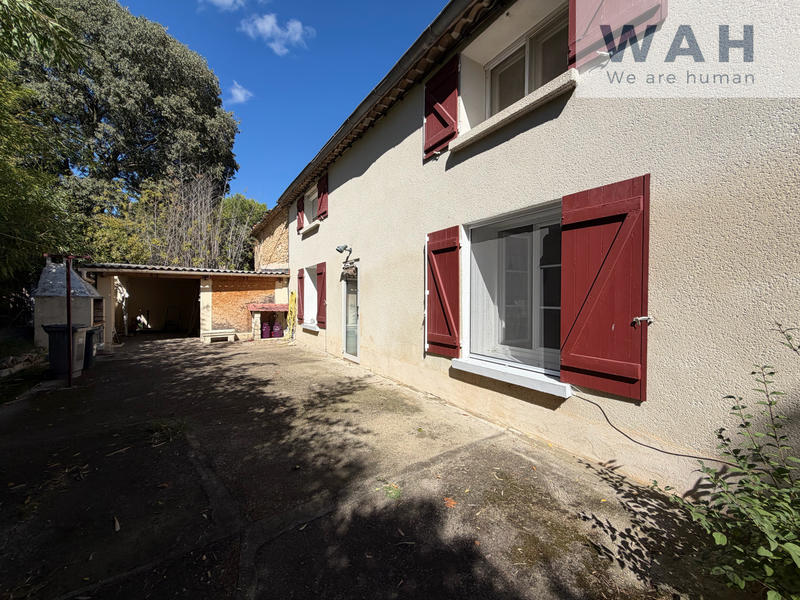 Maison - 165 m² - 7 pièces