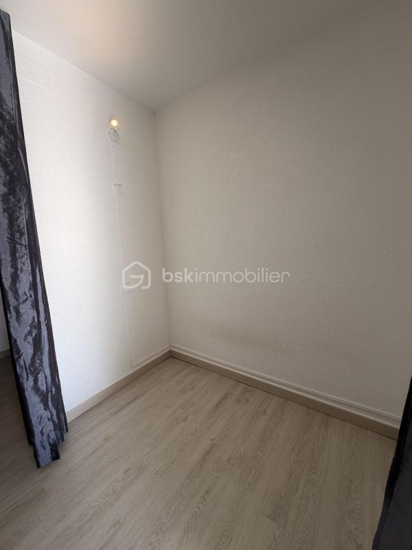 Studio - 24 m² - 1 pièce