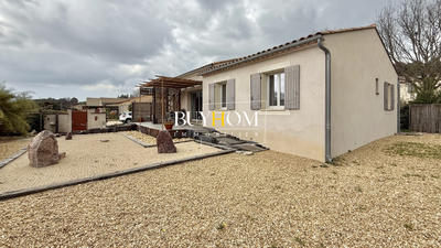 Maison - 110 m² - 4 pièces