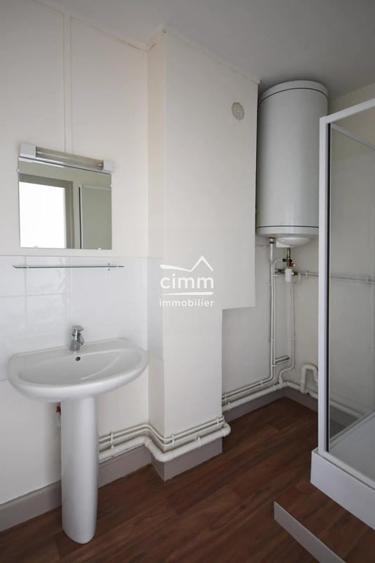 Appartement - 76 m² - 2 pièces