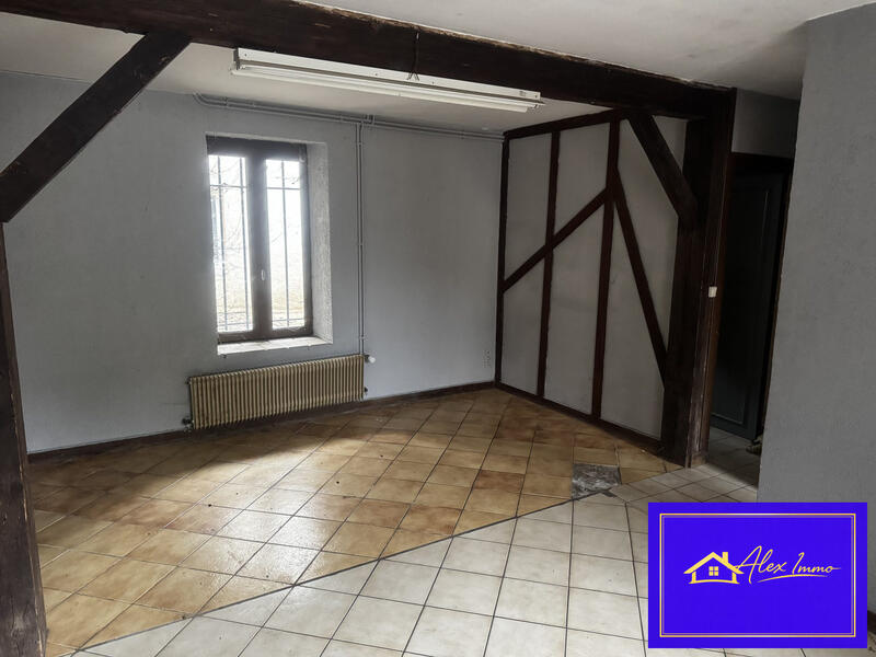 Maison - 95 m² - 6 pièces