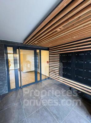 Appartement - 81 m² - 4 pièces