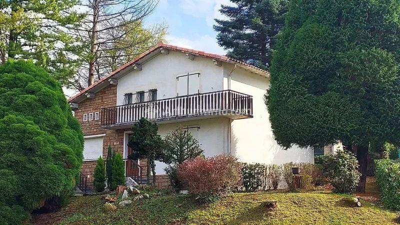 Maison - 143 m² - 6 pièces