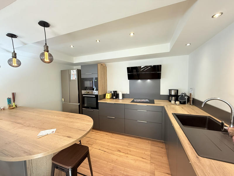 Châlet - 117 m² - 4 pièces