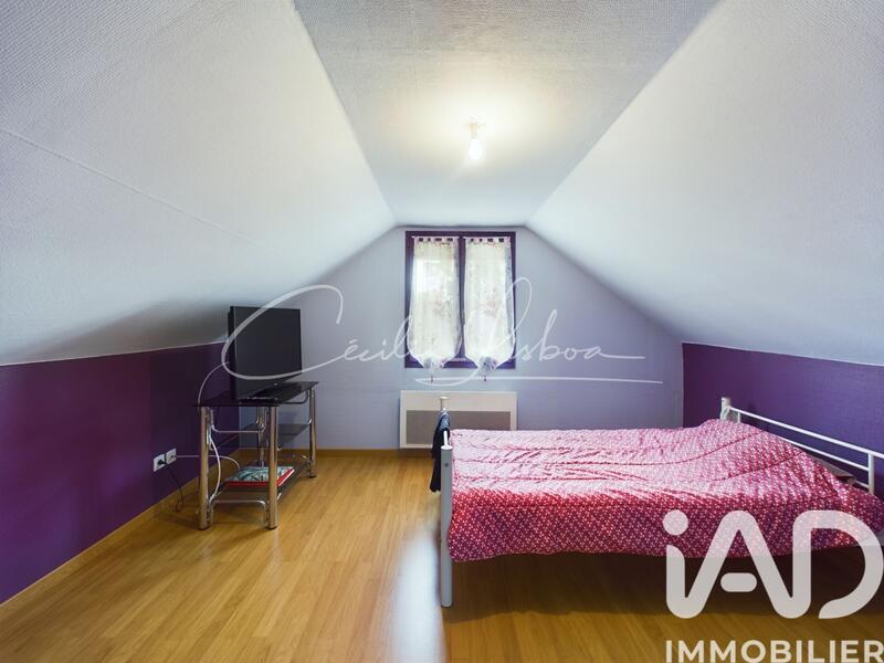 Maison - 100 m² - 4 pièces