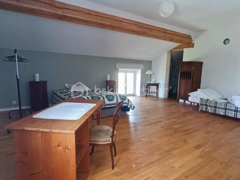 Demeure - 554 m² - 14 pièces