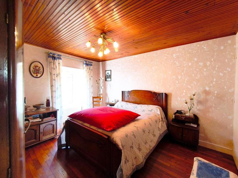 Maison de village - 92 m² - 4 pièces