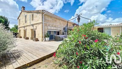 Maison - 200 m² - 6 pièces