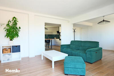 Appartement - 100 m² - 4 pièces