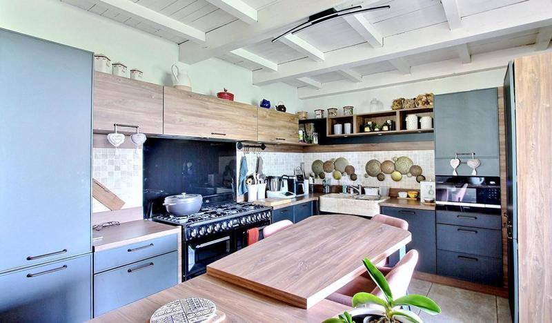 Villa - 185 m² - 6 pièces