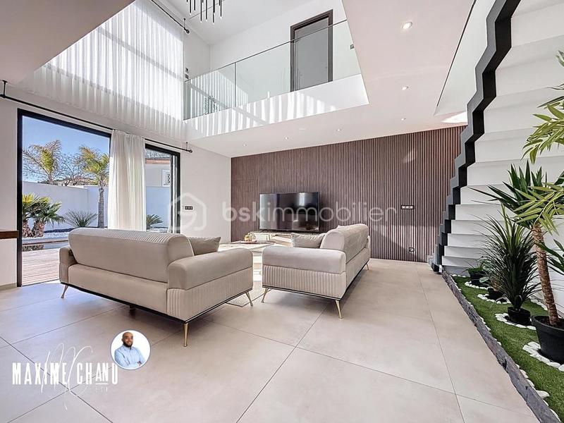 Maison - 130 m² - 5 pièces