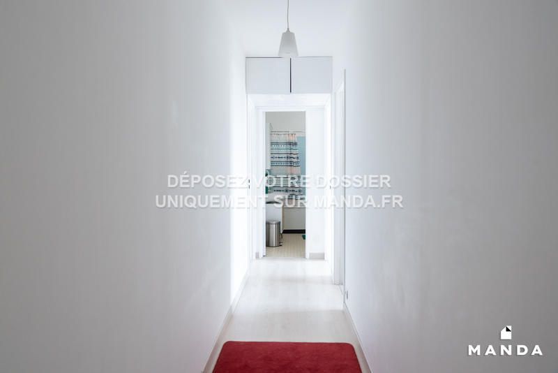 Chambre - 10 m² - 5 pièces