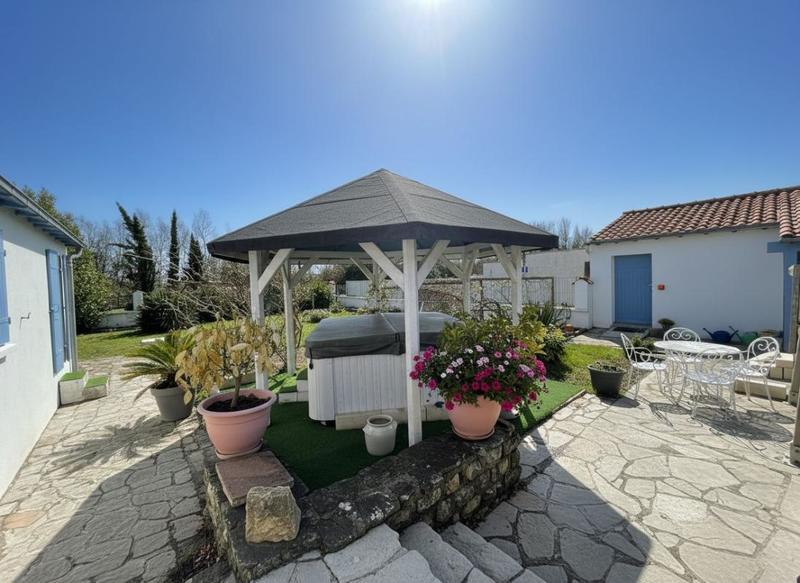 Maison - 107 m² - 3 pièces