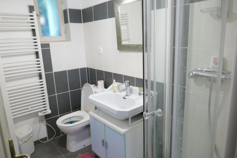 Maison - 121 m² - 8 pièces