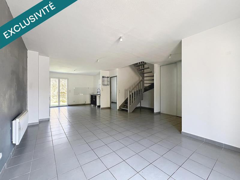 Maison - 99 m² - 5 pièces
