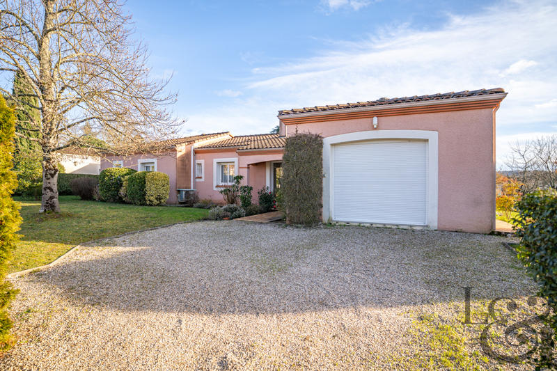 Maison - 160 m² - 6 pièces