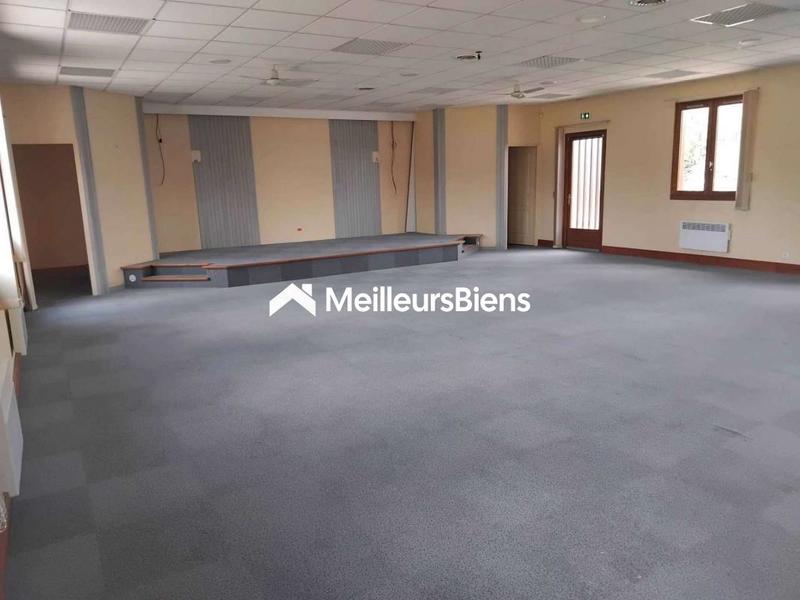 Local d'activité / Entrepôt - 162 m² - 4 pièces