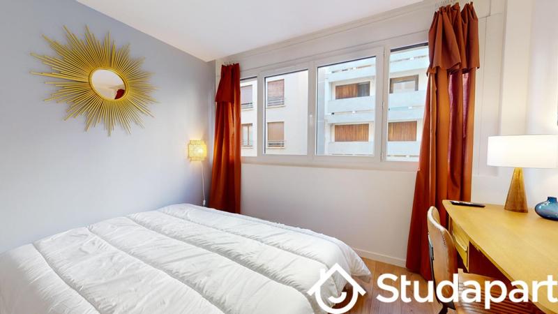 Chambre - 9 m² - 1 pièce