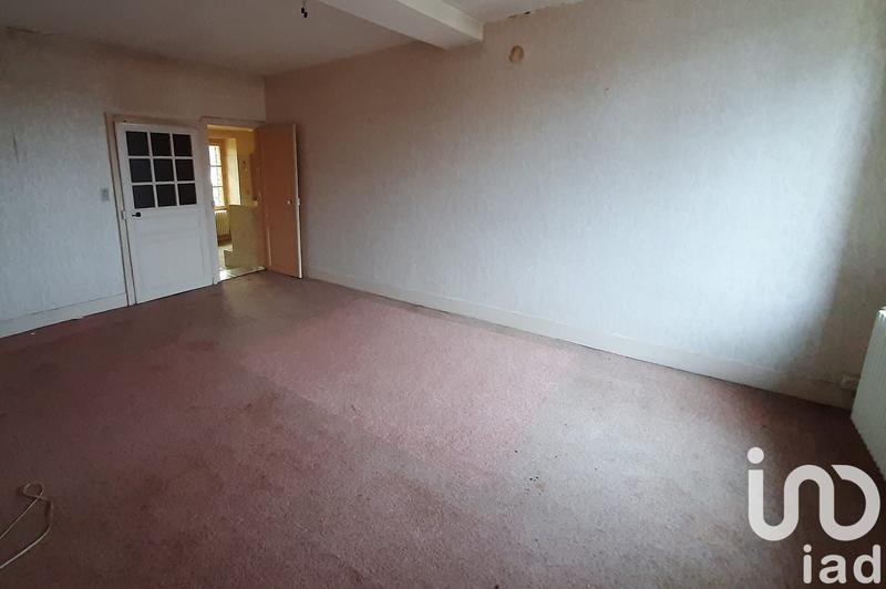 Maison - 230 m² - 9 pièces