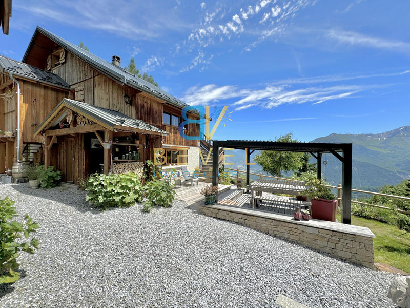 Châlet - 135 m² - 5 pièces