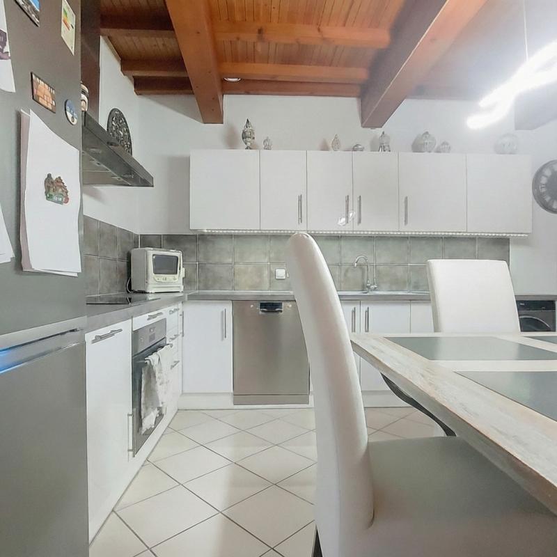 Appartement - 79 m² - 4 pièces