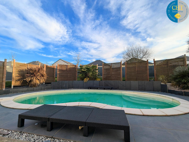 Maison - 110 m² - 5 pièces