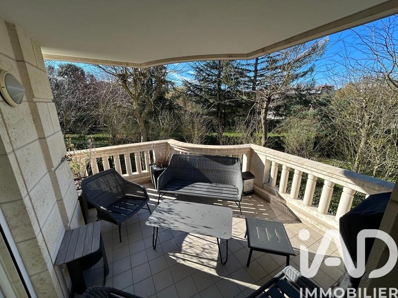 Appartement - 96 m² - 4 pièces