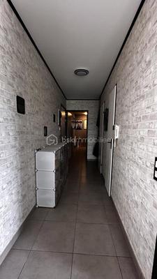 Appartement - 92 m² - 4 pièces