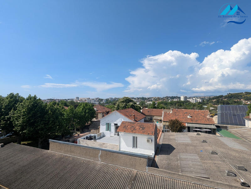 Appartement - 76 m² - 4 pièces