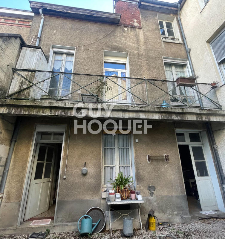 Maison - 189 m² - 7 pièces