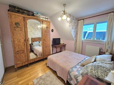 Maison - 94 m² - 6 pièces