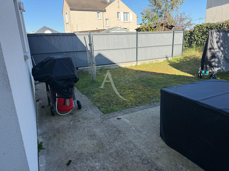 Maison - 98 m² - 4 pièces