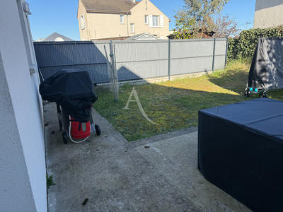 Maison - 98 m² - 4 pièces