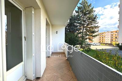 Appartement - 79 m² - 4 pièces