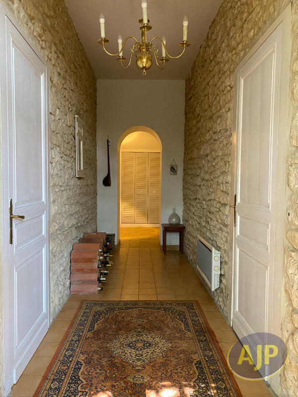 Maison - 146 m² - 4 pièces