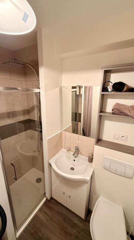 Maison - 93 m² - 7 pièces