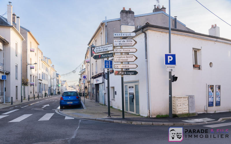 Local d'activités - 61 m² - 3 pièces