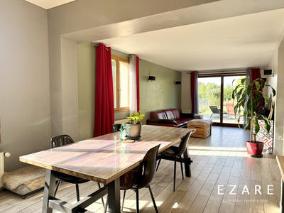 Maison - 122 m² - 6 pièces