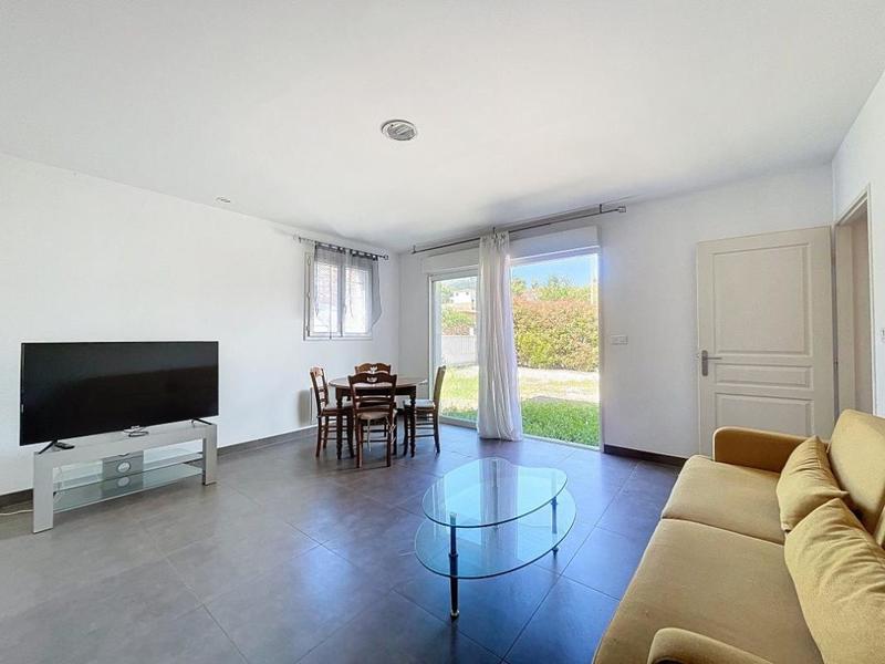 Appartement - 85 m² - 3 pièces