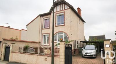 Maison - 115 m² - 6 pièces
