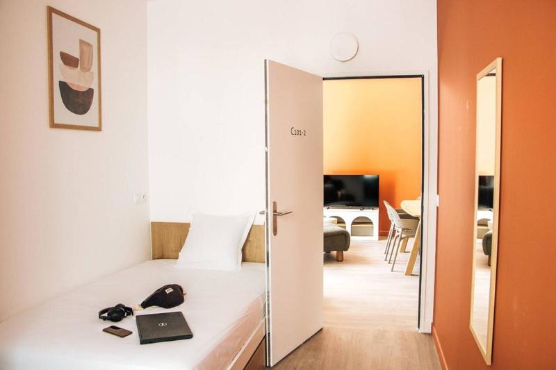 Chambre - 21 m² - 4 pièces