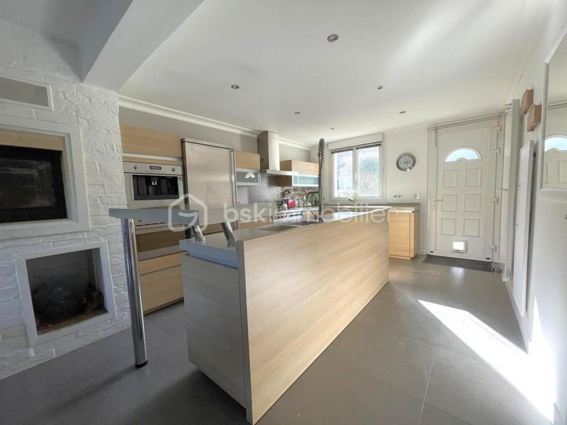 Maison - 114 m² - 5 pièces