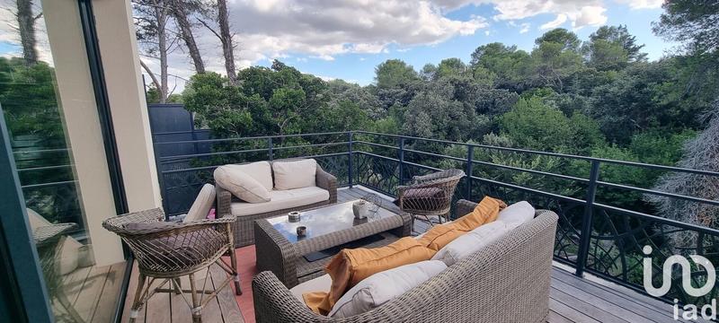 Maison - 200 m² - 5 pièces