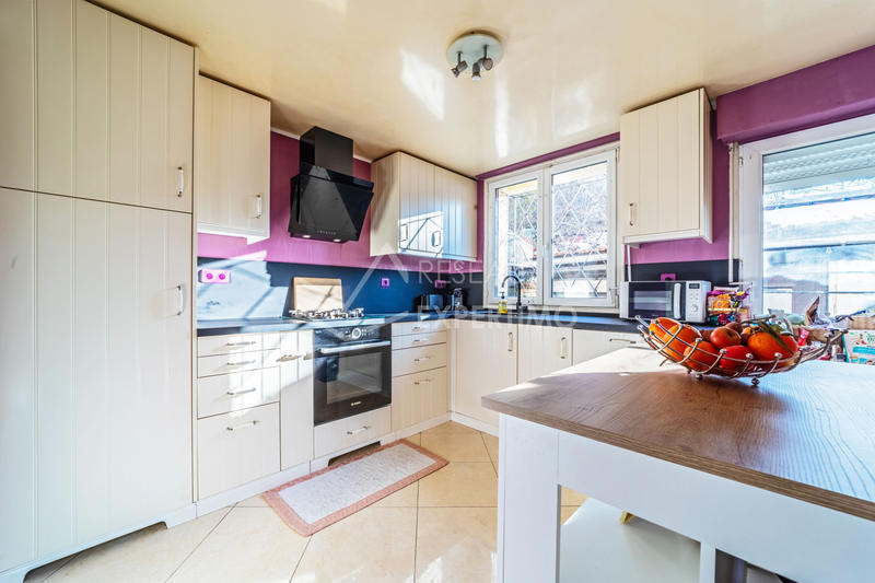 Maison - 125 m² - 6 pièces